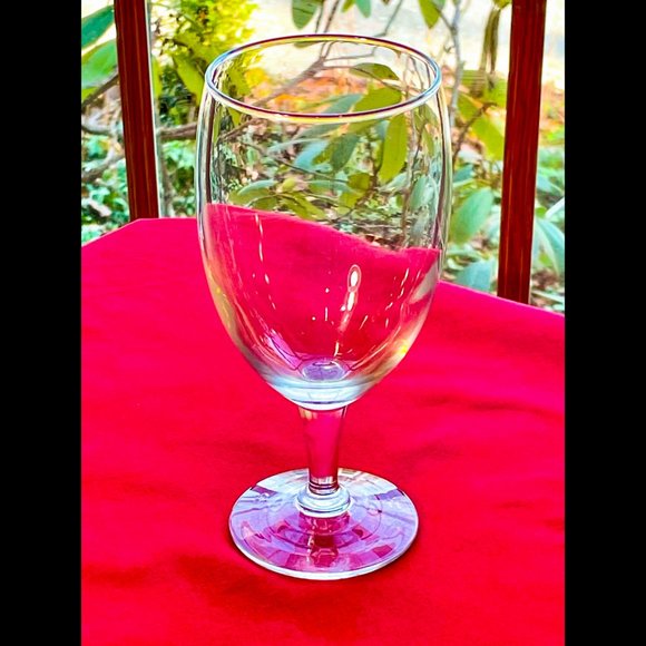 ▪️VTG▪️Set of 5 Stemmed Footed Glass Water Goblets - Picture 2 of 5